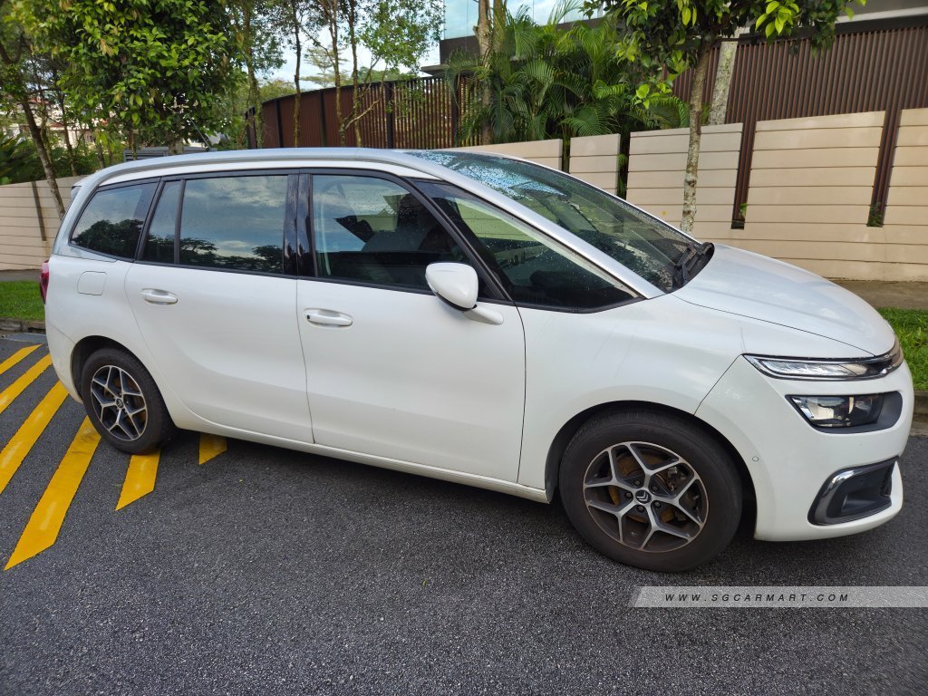 Citroen Grand C4 SpaceTourer 1.2A PureTech EAT8 Exclusive
