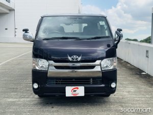 Toyota Hiace 2.8A Super GL Dark Prime
