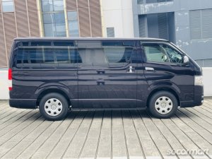 Toyota Hiace 2.8A Super GL Dark Prime