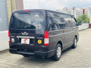 Toyota Hiace 2.8A Super GL Dark Prime