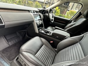 Land Rover Discovery Diesel 3.0A TDV6 HSE 7-Seater Sunroof