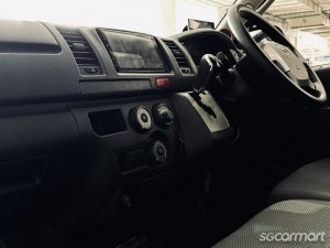 Toyota Hiace 2.8A DX