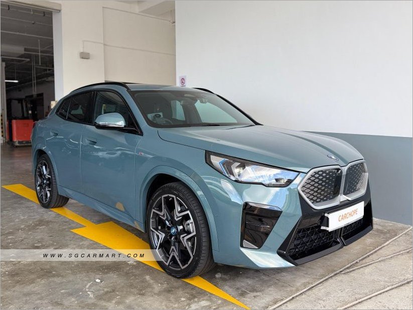 BMW iX2 Electric eDrive20 M-Sport