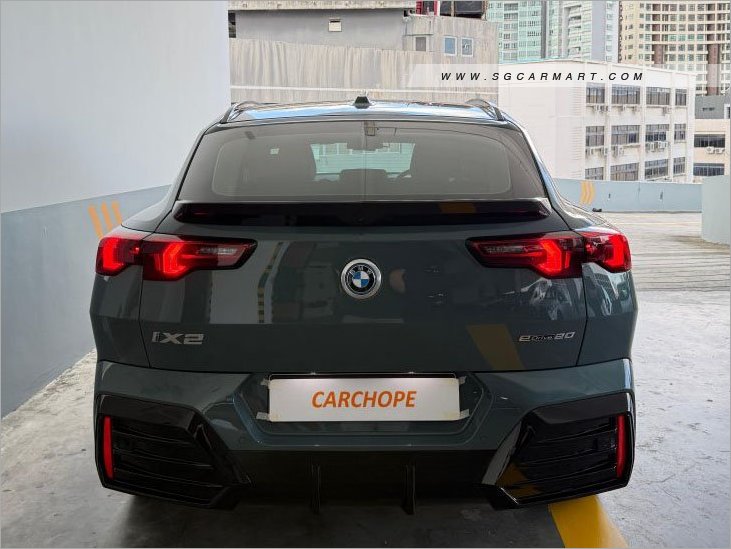 BMW iX2 Electric eDrive20 M-Sport