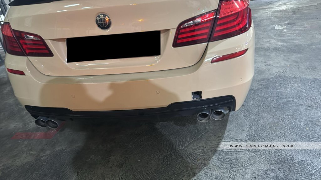BMW 5 Series 523i (COE till 07/2030)