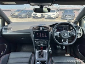 Volkswagen Golf GTI 5DR Sunroof