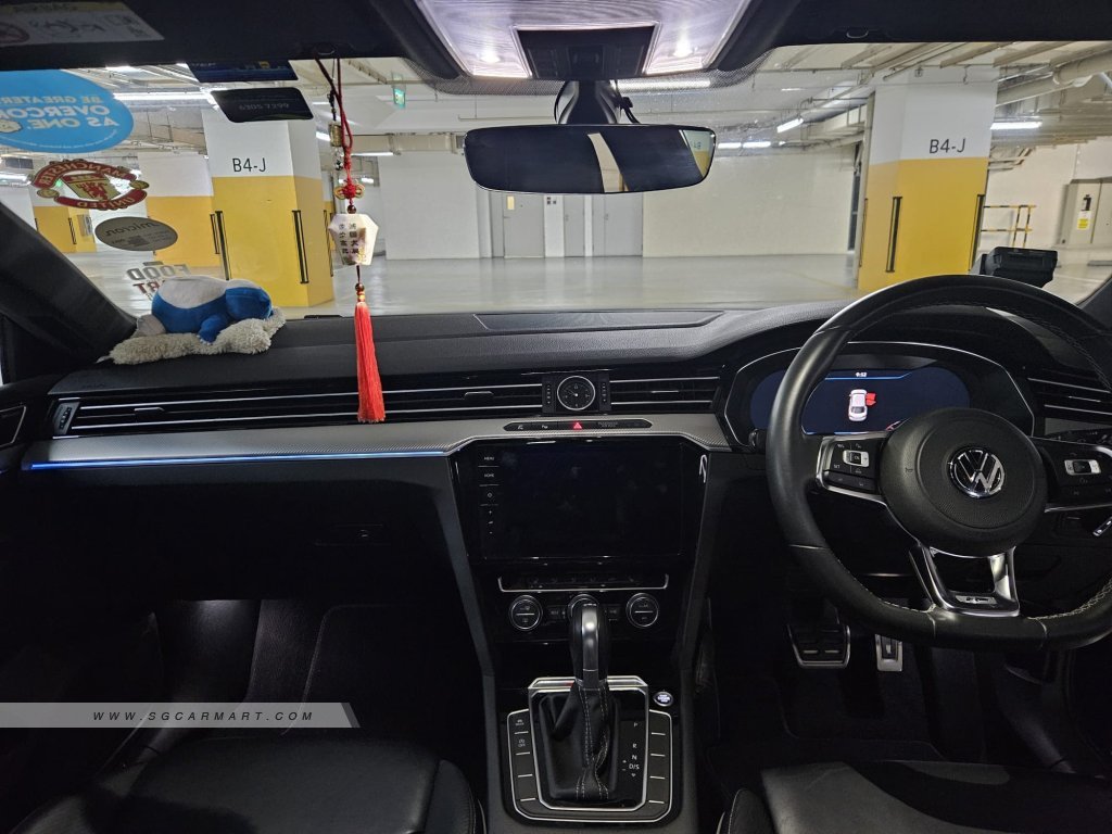 Volkswagen Arteon 2.0A TSI R-Line