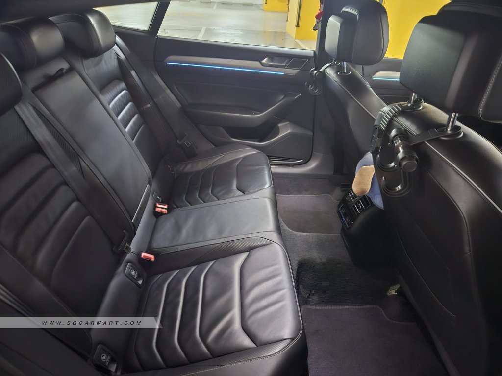 Volkswagen Arteon 2.0A TSI R-Line