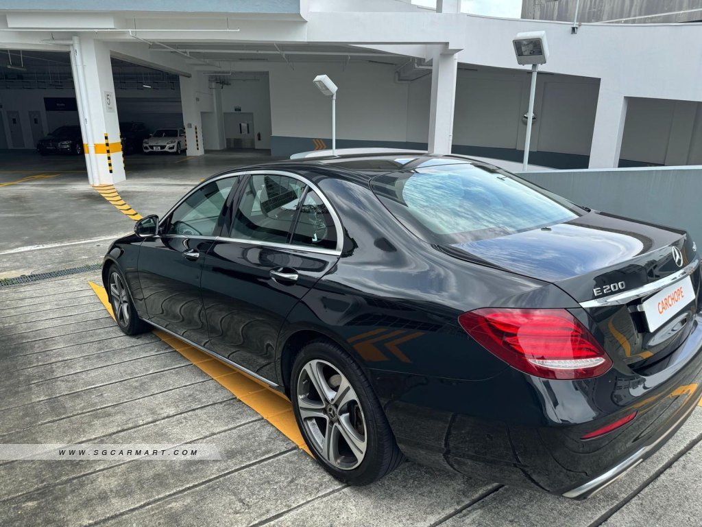 Mercedes-Benz E-Class E200 Avantgarde