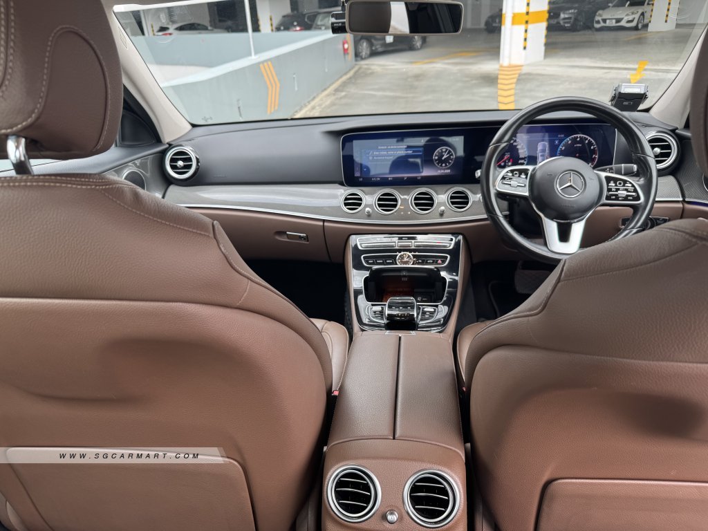 Mercedes-Benz E-Class E200 Avantgarde