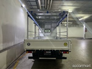 Mitsubishi Fuso Canter FEB21