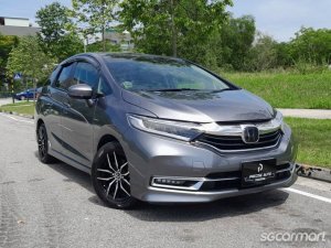 Honda Shuttle 1.5A G Honda Sensing