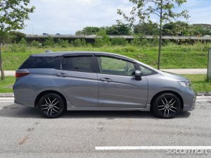 Honda Shuttle 1.5A G Honda Sensing