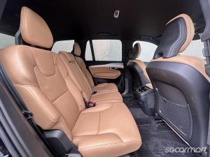 Volvo XC90 T5 Momentum