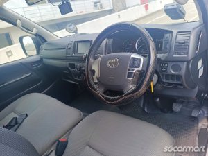 Toyota Hiace 2.8A DX