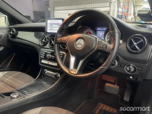 Mercedes-Benz GLA-Class GLA180 (New 10-yr COE)