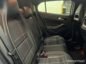 Mercedes-Benz GLA-Class GLA180 (New 10-yr COE)