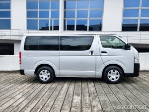 Toyota Hiace 2.8A DX