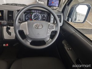 Toyota Hiace 2.0A DX