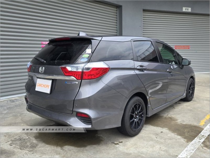 Honda Shuttle Hybrid 1.5A