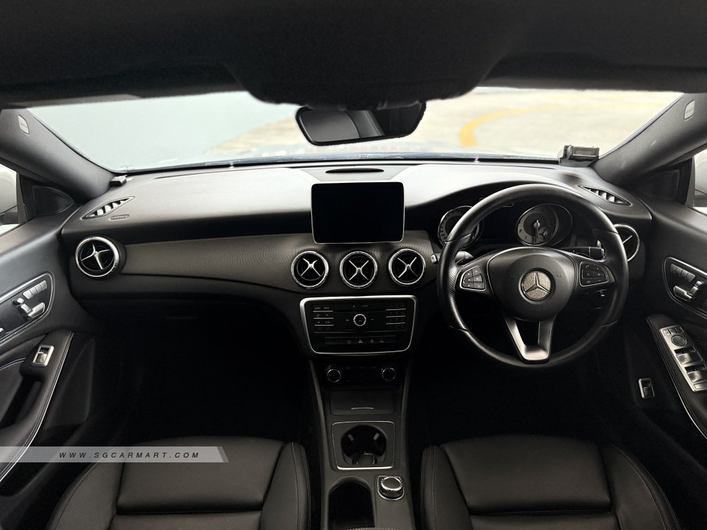 Mercedes-Benz CLA-Class CLA180