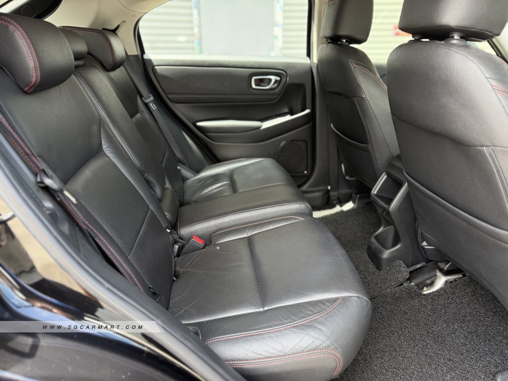 Honda Vezel Hybrid 1.5A e-HEV X