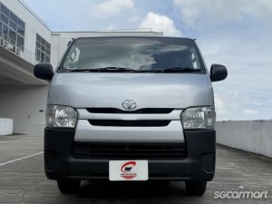 Toyota Hiace 3.0M (New 5-yr COE)