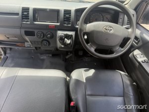 Toyota Hiace 3.0M (New 5-yr COE)