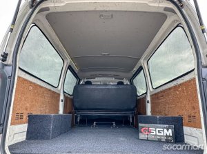 Toyota Hiace 2.8A DX