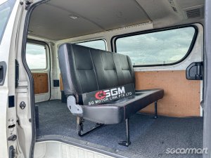 Toyota Hiace 2.8A DX