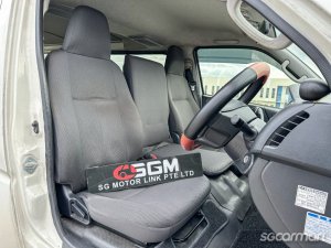 Toyota Hiace 2.8A DX