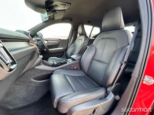 Volvo XC40 T4 R-Design