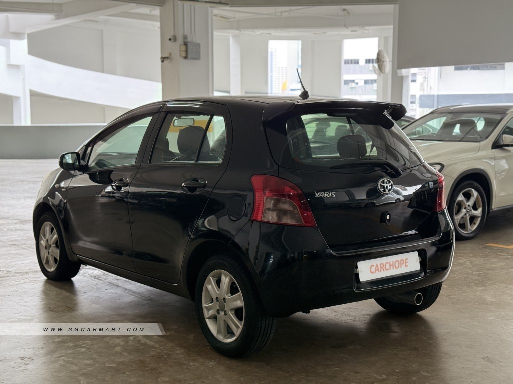 Toyota Yaris 1.5A E (COE till 10/2028)