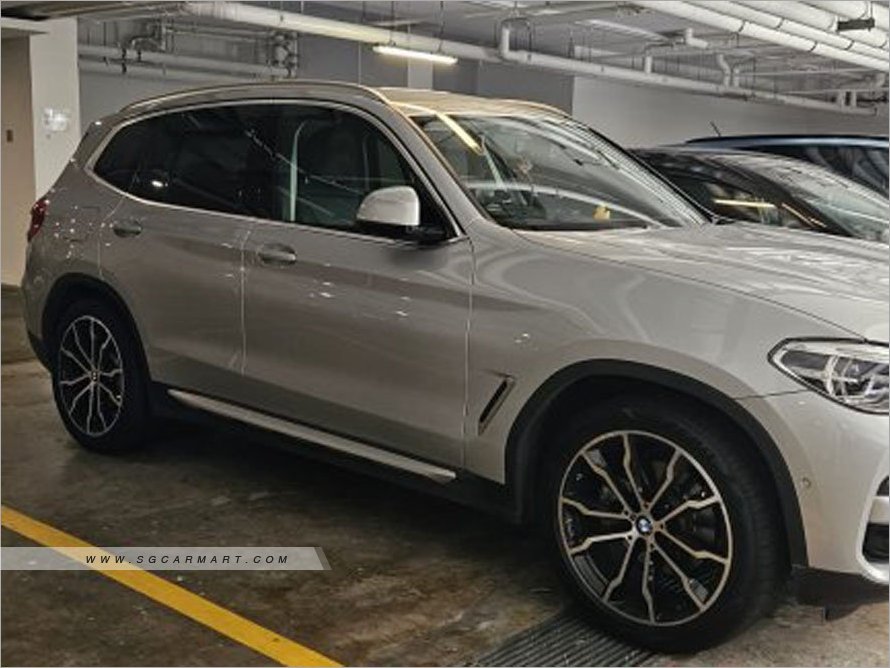 BMW X3 xDrive30i