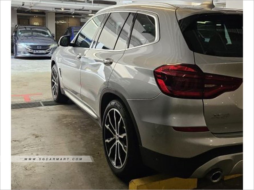 BMW X3 xDrive30i