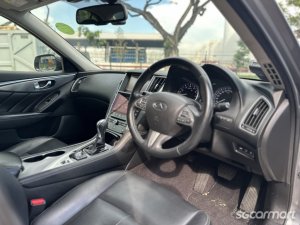 Infiniti Q50 2.0A T
