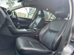 Infiniti Q50 2.0A T