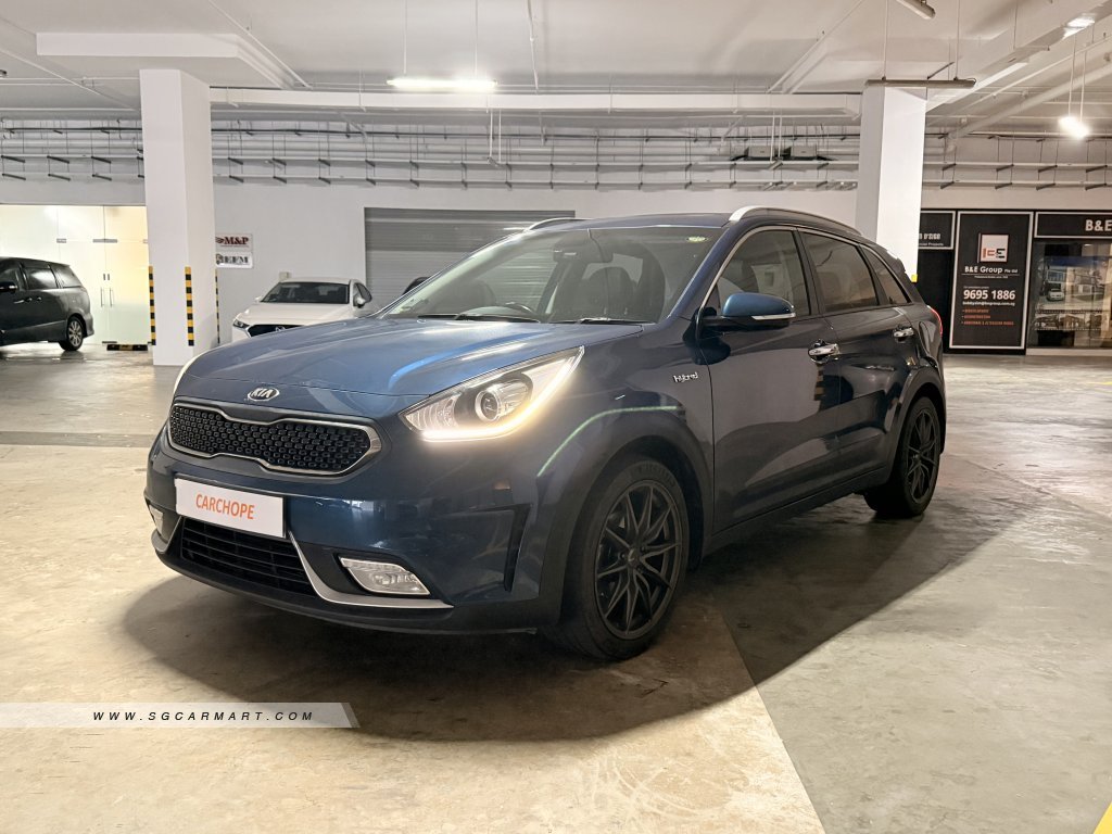 Kia Niro Hybrid 1.6A GDi DCT Sunroof