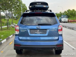 Subaru Forester 2.0i-L Sunroof