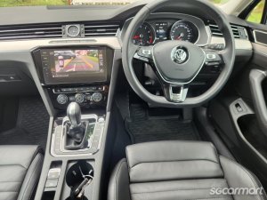 Volkswagen Passat 1.8A TFSI Sunroof