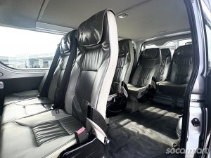 Toyota Hiace Commuter 3.0A DX (COE till 04/2030)