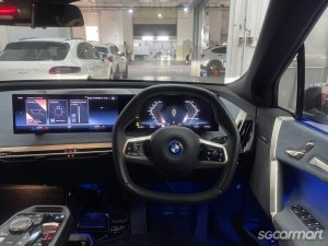 BMW iX Electric xDrive40 Sport Panaronic Roof