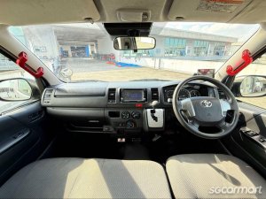 Toyota Hiace 2.8A DX
