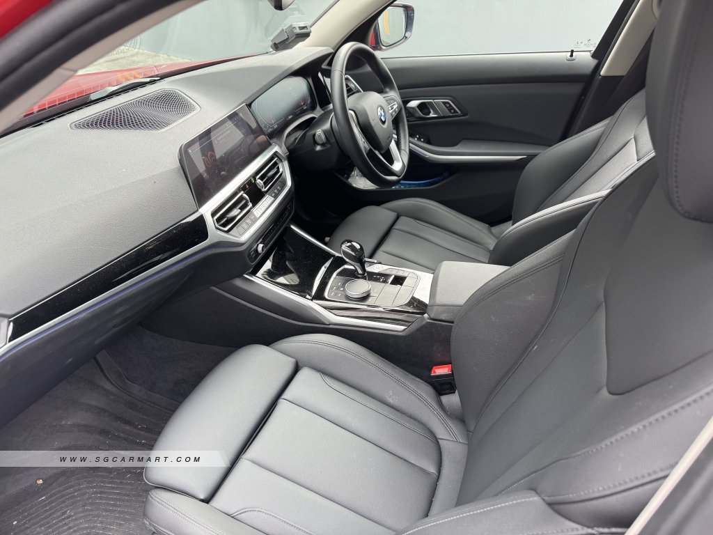 BMW 3 Series 318i Highline Sportline