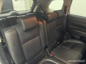 Mitsubishi Outlander 2.0A