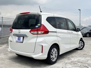 Honda Freed 1.5A G Honda Sensing
