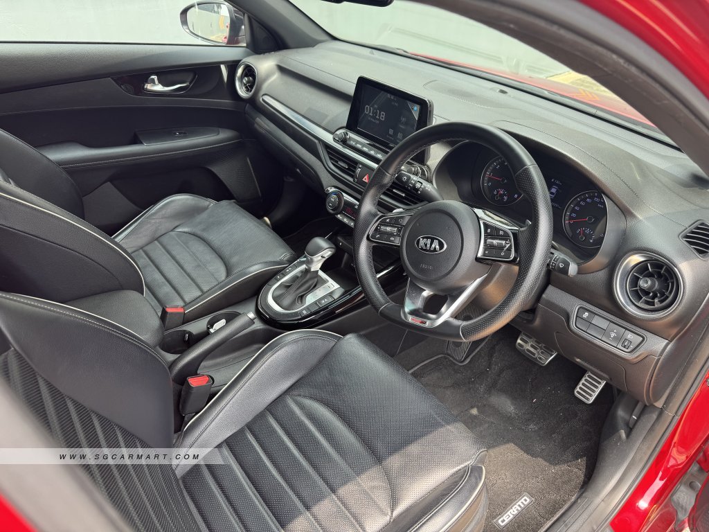 Kia Cerato 1.6A GT Line Sunroof
