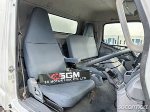 Mitsubishi Fuso Canter FEB21