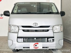 Toyota Hiace 3.0M