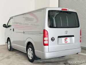 Toyota Hiace 3.0M
